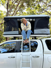 Load image into Gallery viewer, Odyssey Frontier Premium Rooftop Tent