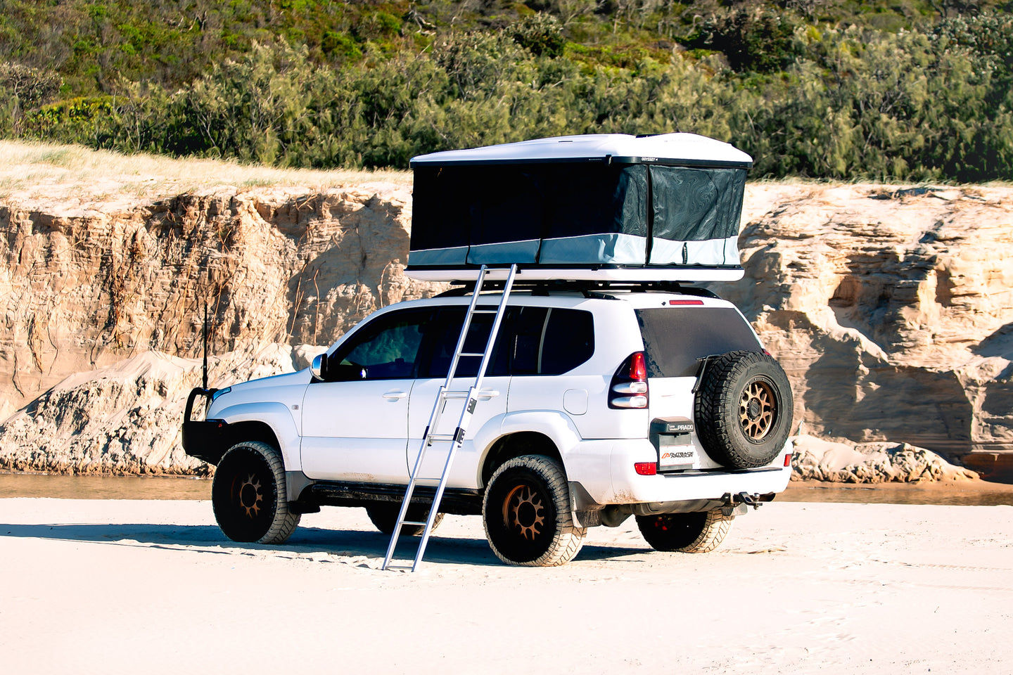 Odyssey Frontier Premium Rooftop Tent